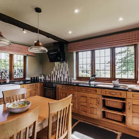 Villa Myley Ghyll, Amazing Views, Troutbeck, Windermere